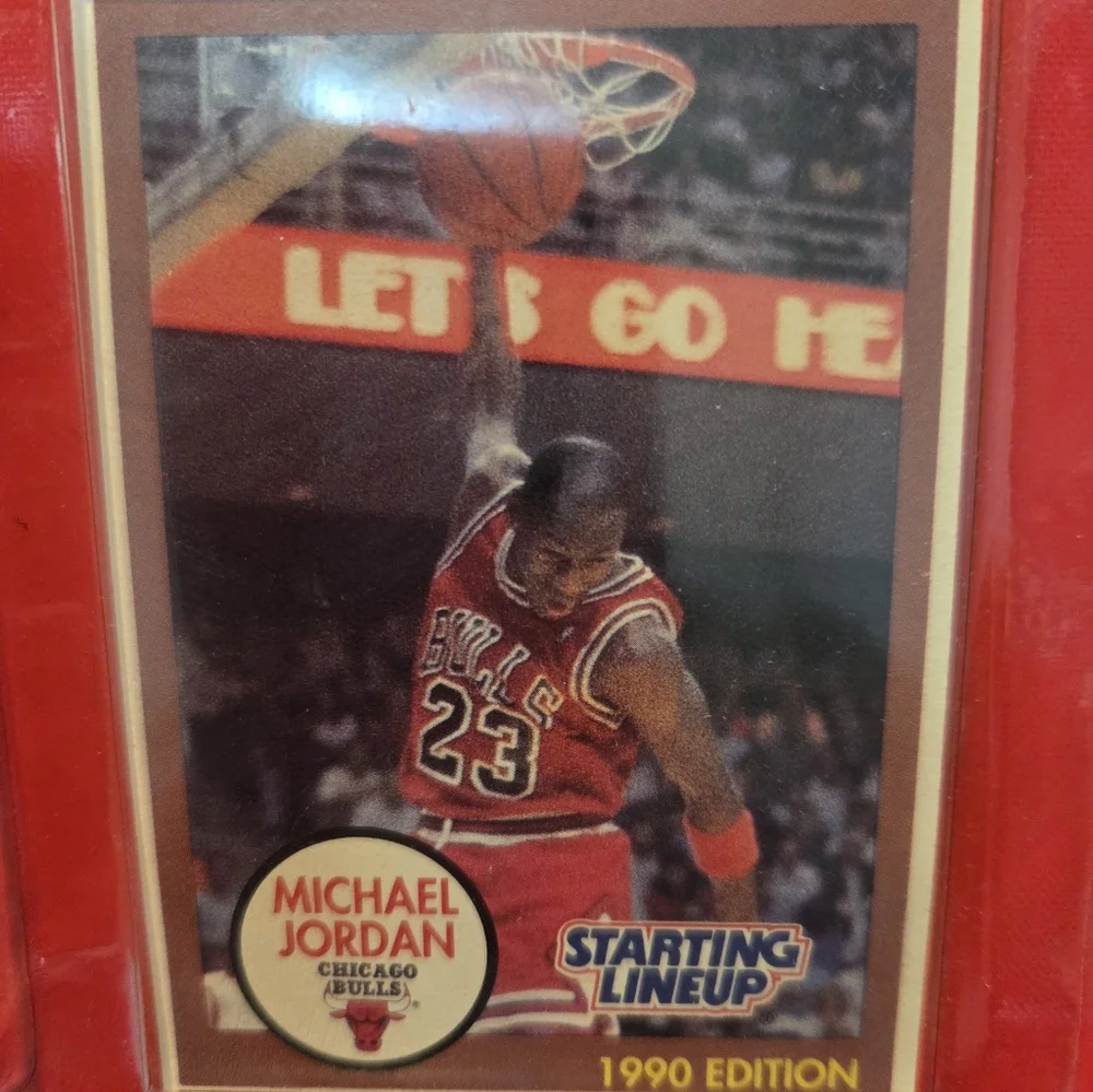 Michael Jordan Starting Lineup 1990 Kenner Figure w/ Rookie Year Card โ Sealed - Picture 9 of 11